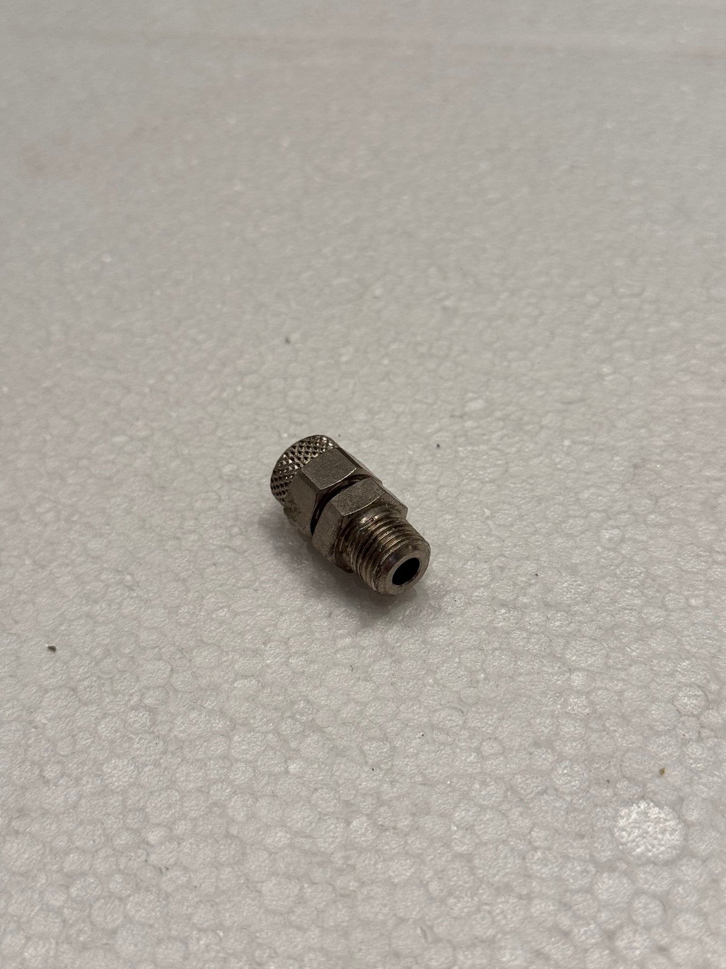 NX-01760 1/8 M Union to 8mm Pipe connector