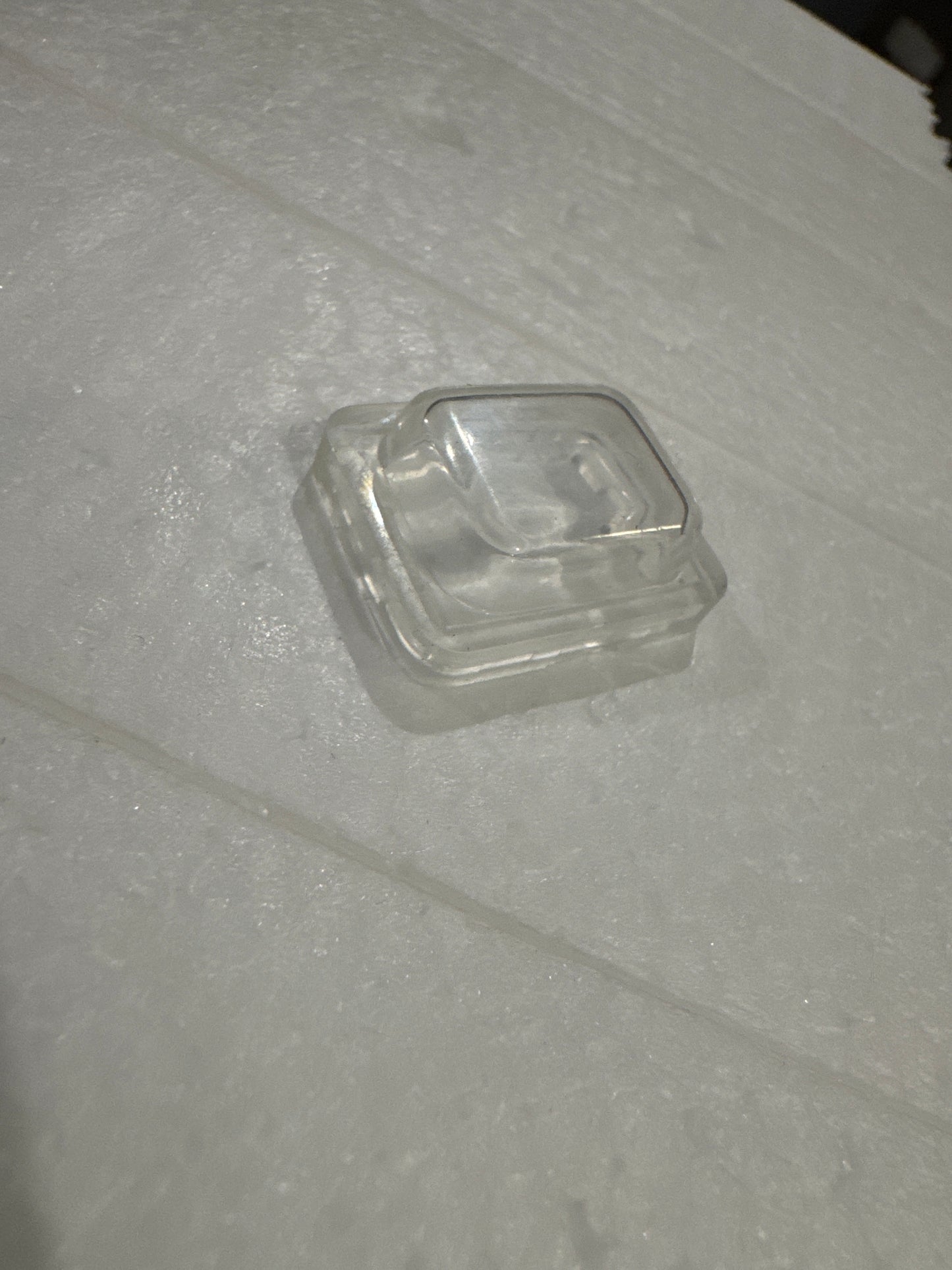 I.3679 PVC SWITCH PROTECTOR RL-31