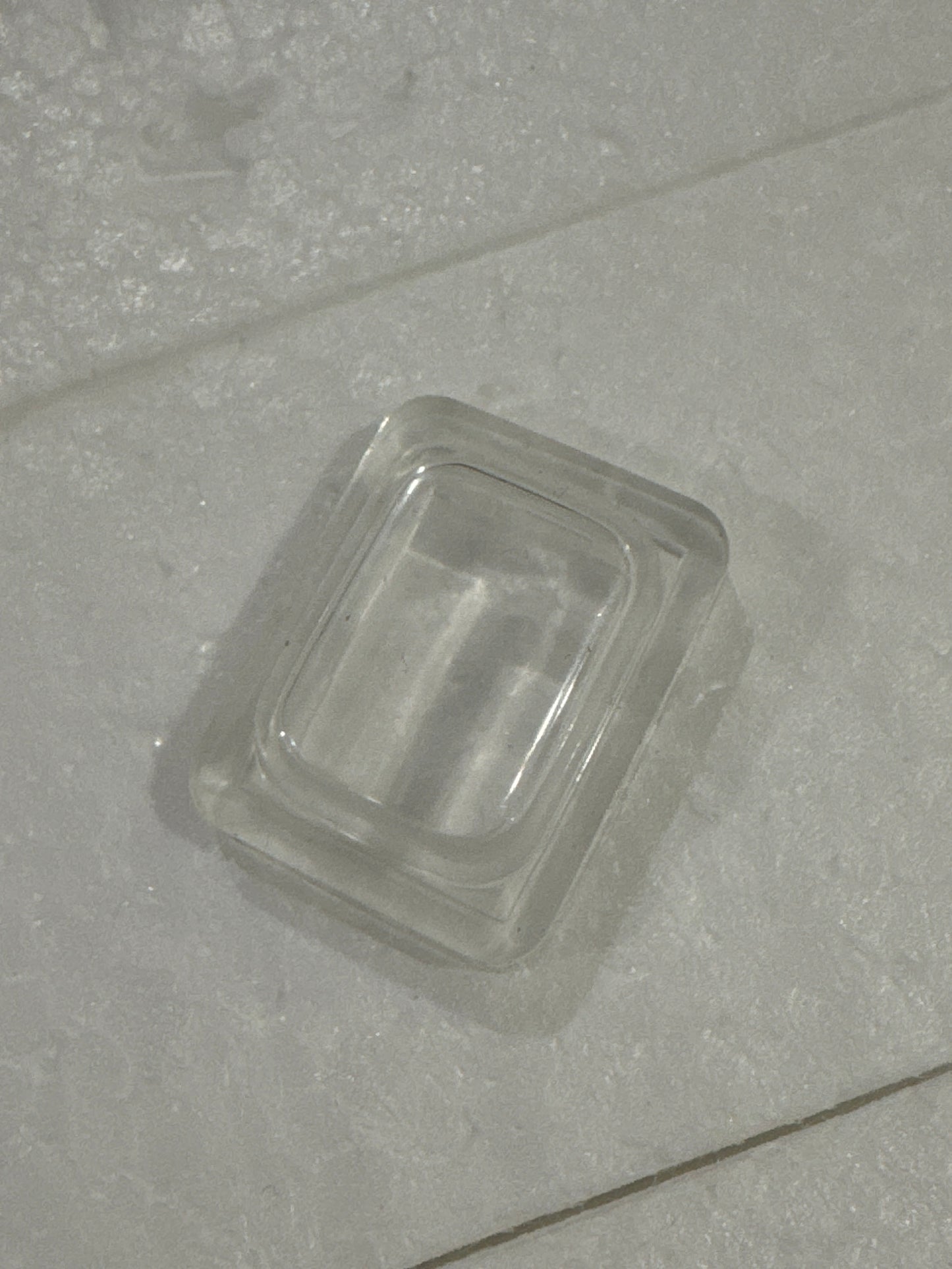 I.3679 PVC SWITCH PROTECTOR RL-31