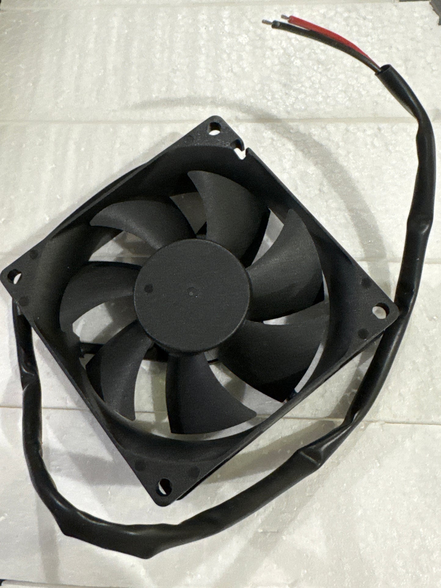 YX2542 FAN 24VDC 80X80X25MM BALL/B