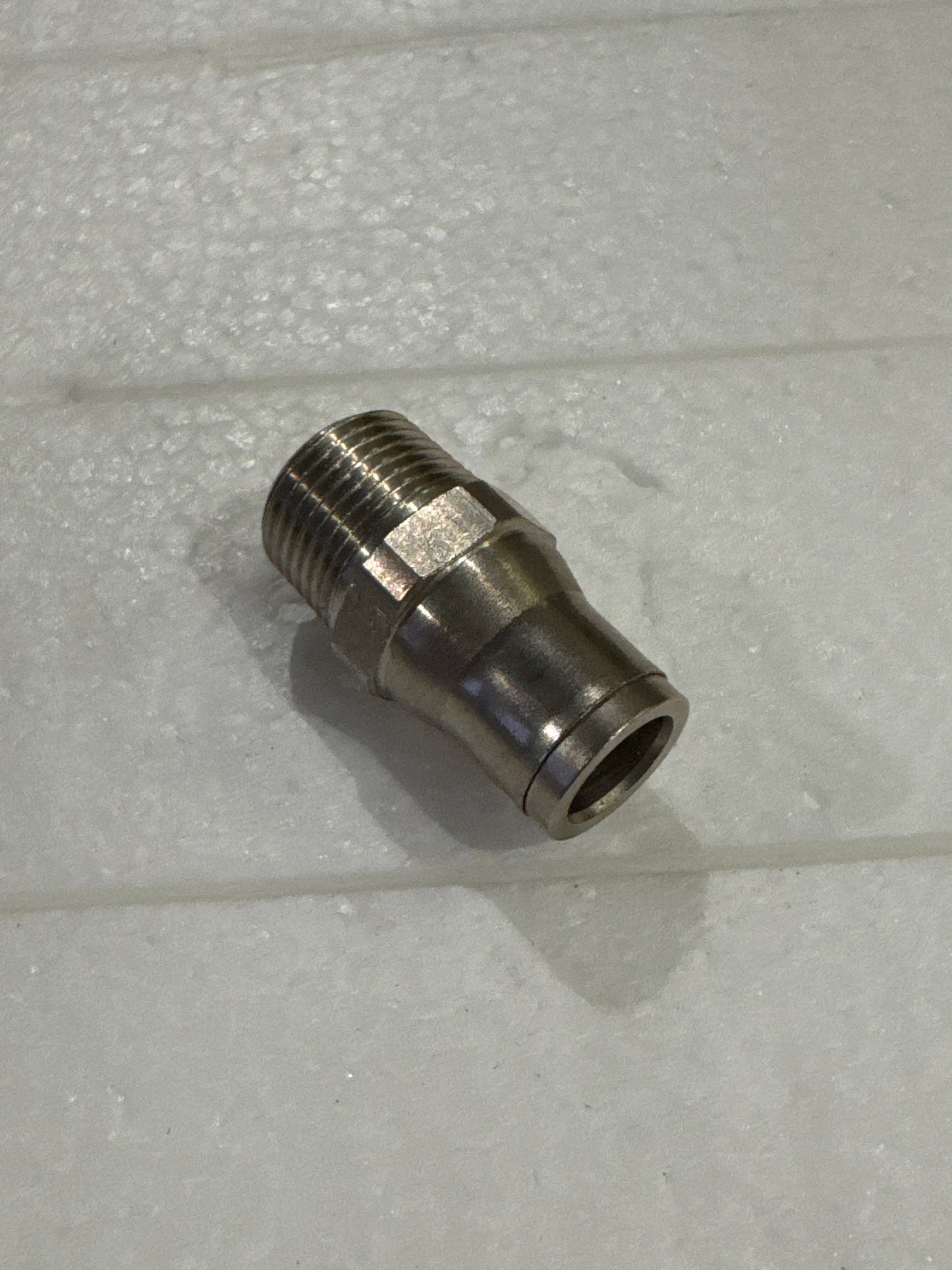 NX-00044 FITTING- MALE STUD 10MM- 1/4 BSPT - NICKEL PLATED