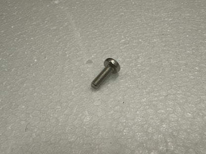 MI.57 SCREW